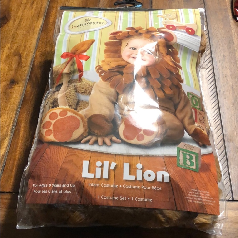 Lil lion Halloween costume (6-12mos)